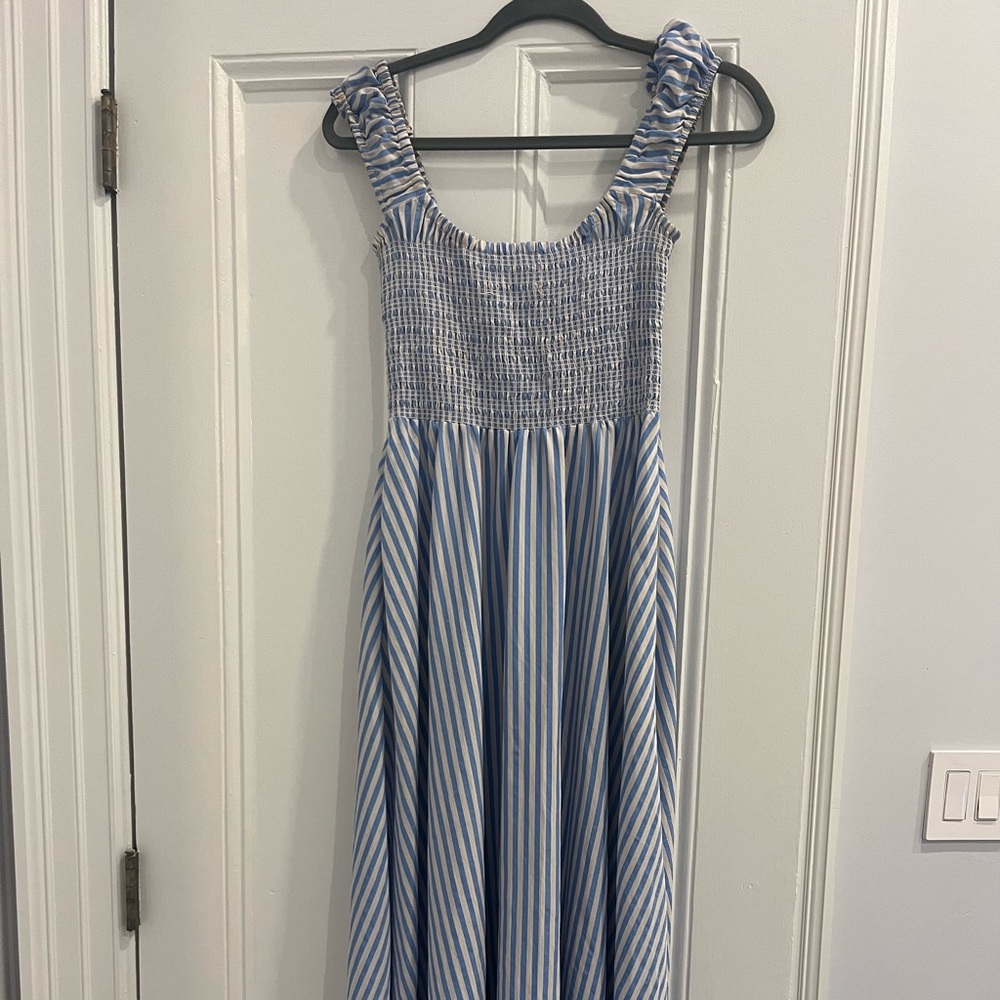 La ligne Vivian dress - size small- blue and white stripes!